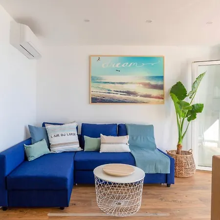 Balcones De Apartment